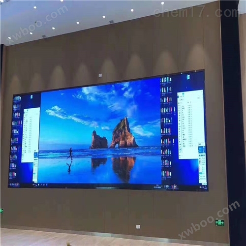 演讲大厅固定安装一块P2.5LED大屏幕全包价