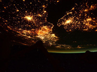 上帝视角看地球：空间站宇航员拍摄的美景